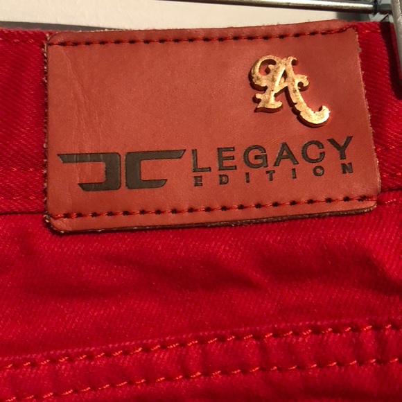 Shorts - Picture 5 of 6